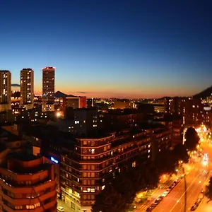Superviews, Parking 24h Vigilado Incluido Y Netflix En Independiente Con Bano Privado En Particular, Francais&english Alloggio in famiglia Bilbao